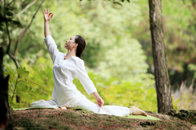 带着瑜伽去旅行静修之旅石舍香樟浙江桐庐